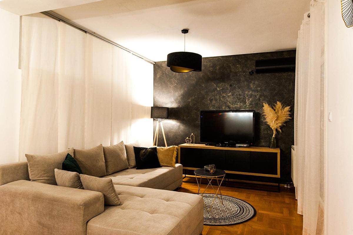 Apartamento Arena Osijek Exterior foto