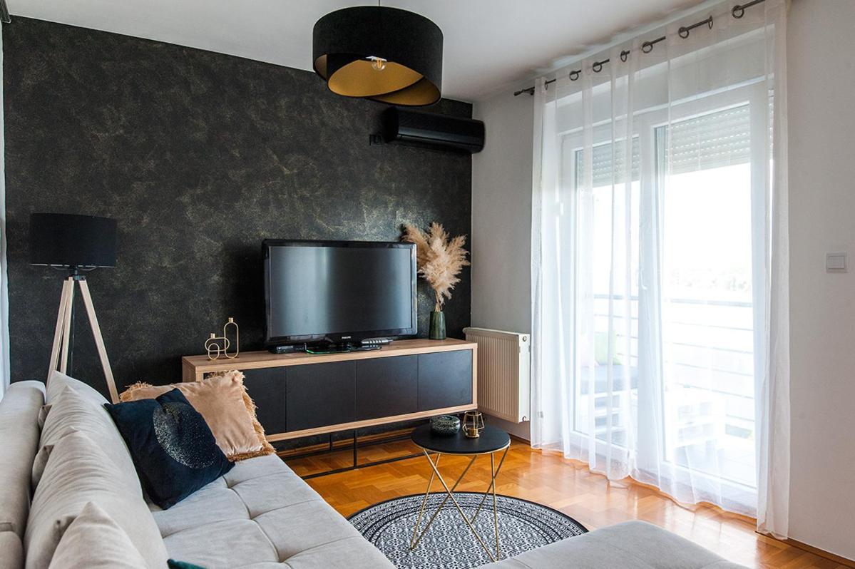 Apartamento Arena Osijek Exterior foto