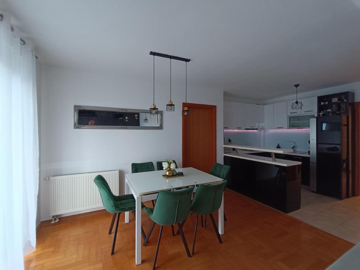 Apartamento Arena Osijek Exterior foto