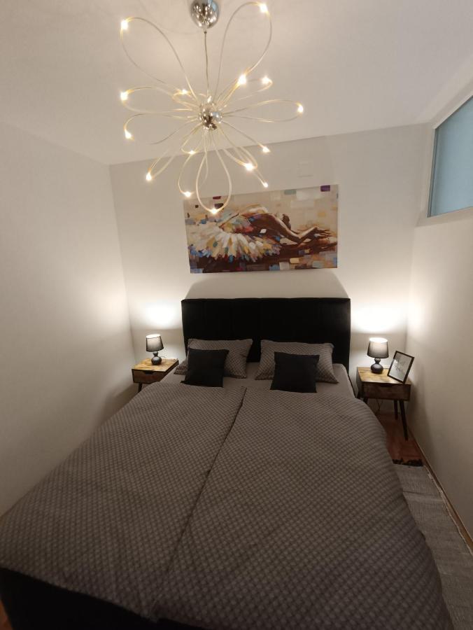 Apartamento Arena Osijek Exterior foto