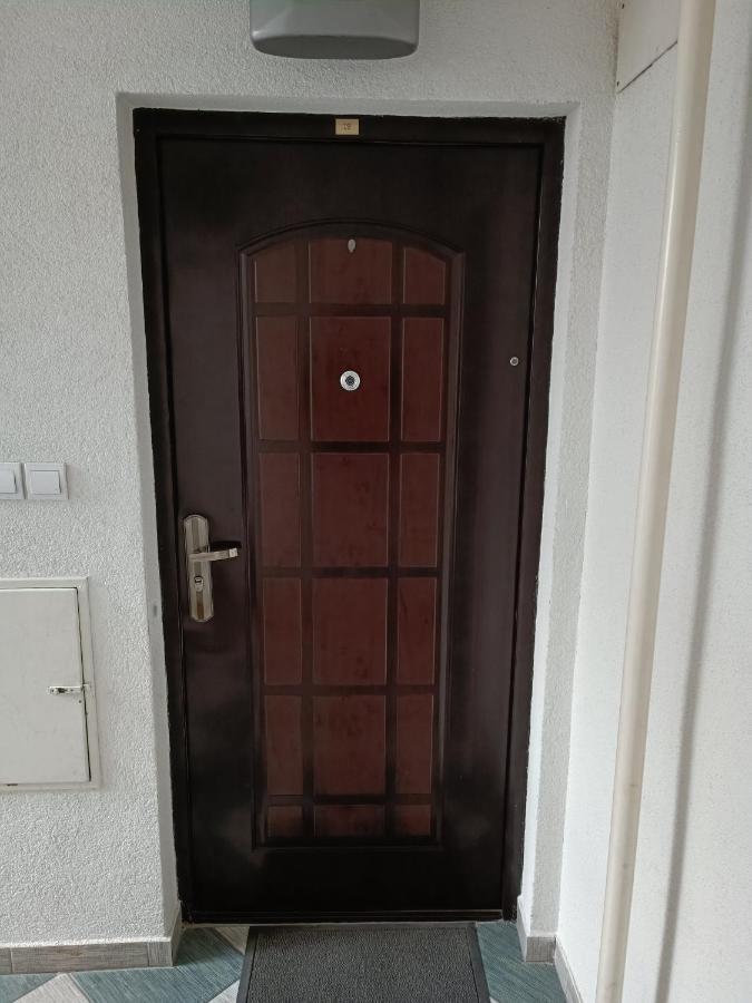 Apartamento Arena Osijek Exterior foto