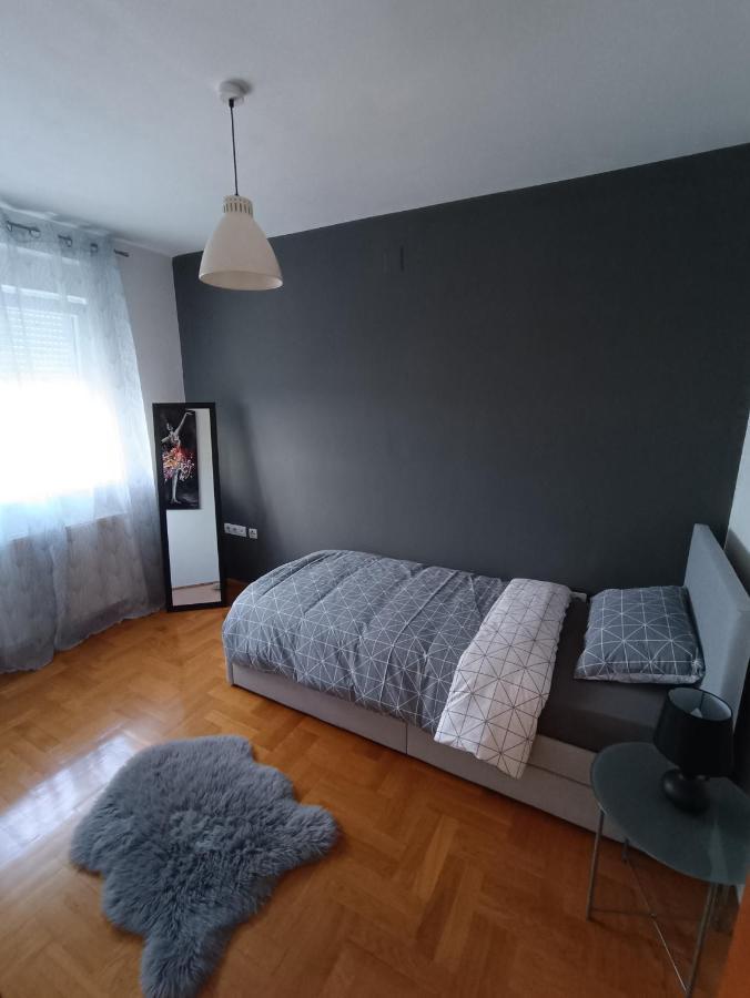 Apartamento Arena Osijek Exterior foto