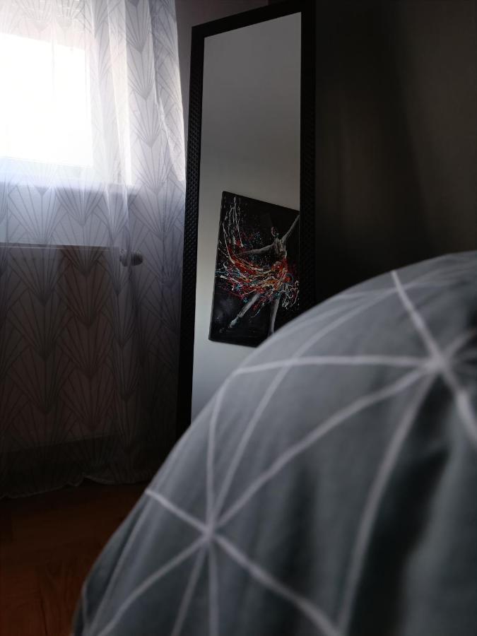 Apartamento Arena Osijek Exterior foto