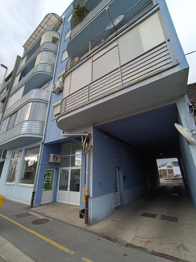 Apartamento Arena Osijek Exterior foto